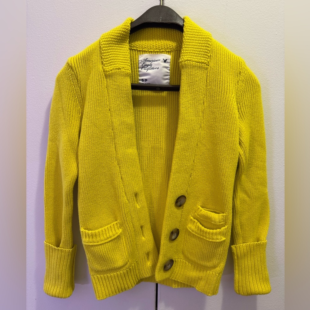 American Eagle Outfitters Yellow Cardigan women size XXS juniors